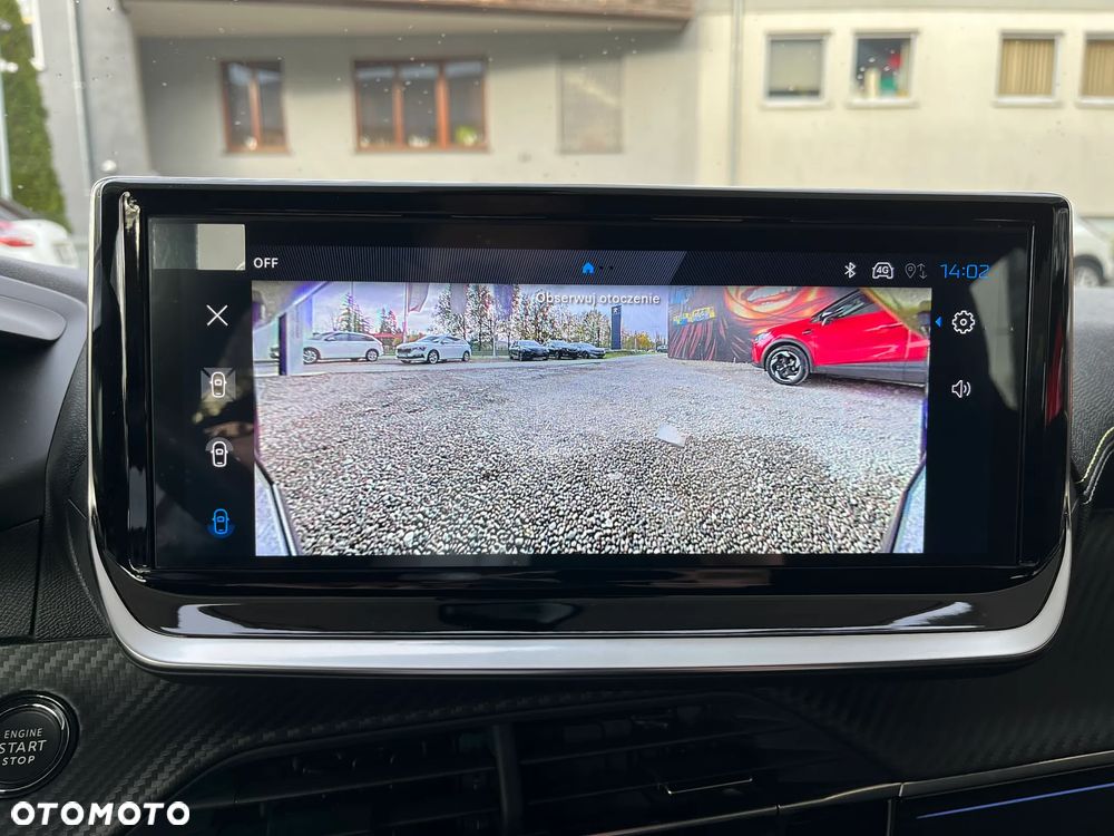 Peugeot 208 1.2 mHEV GT - 29