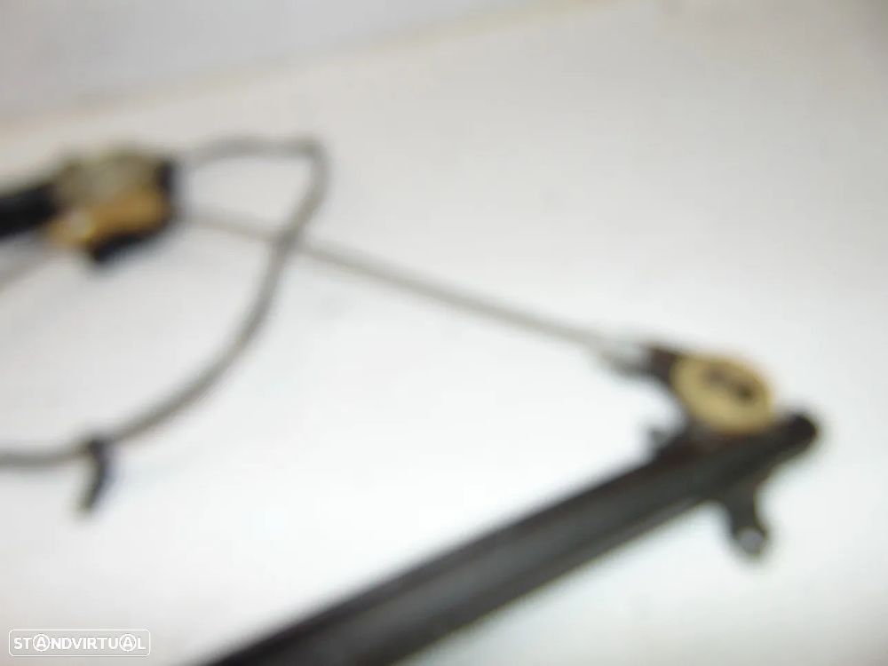 Alfa Romeo 33 elevadores - 10