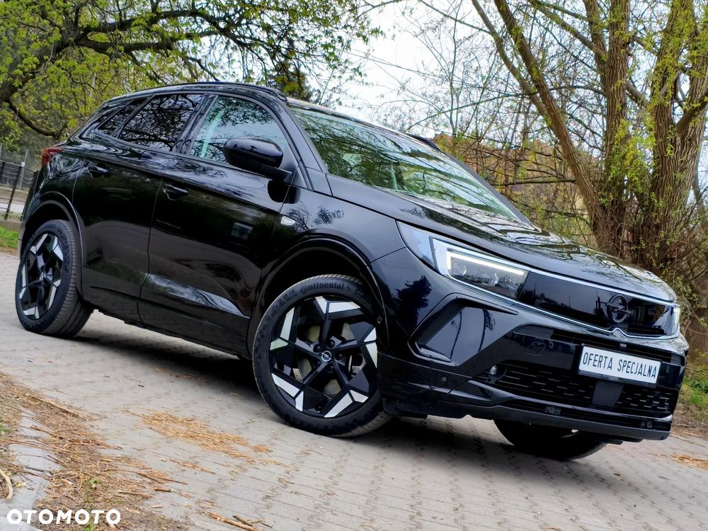 Opel Grandland Plug-in-Hybrid4 1.6 DI Automatik GS Line - 2