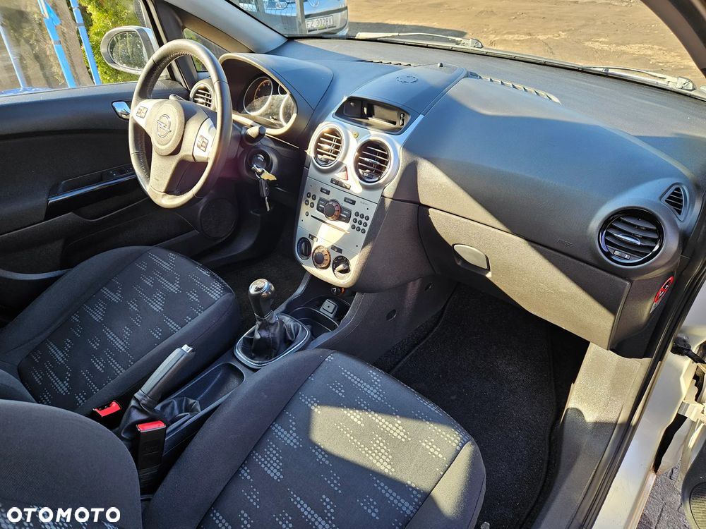 Opel Corsa 1.4 16V ecoFLEX Start-Stop Satellite - 14