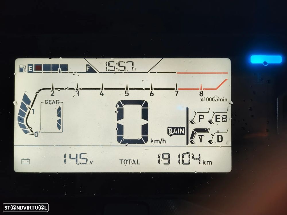 Honda NC750X DCT - 8