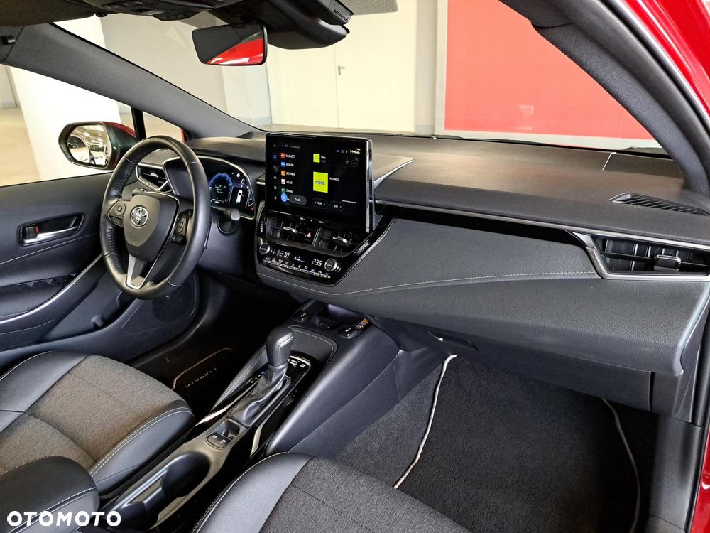 Toyota Corolla 2.0 Hybrid Style - 10