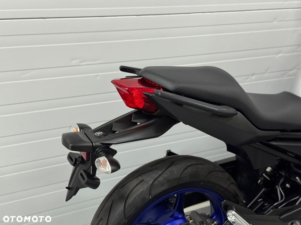 Yamaha XJ - 6