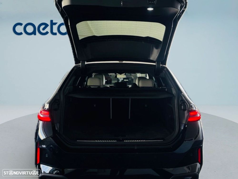 BMW 520 d Pack Desportivo M Pro — fotografia 7