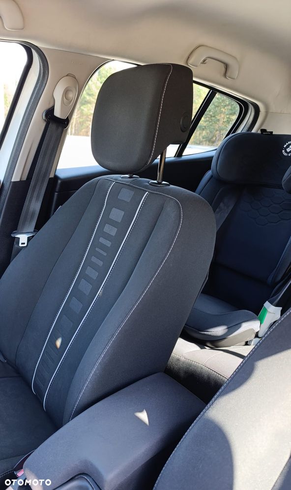 Renault Megane 1.5 dCi Limited EDC - 12