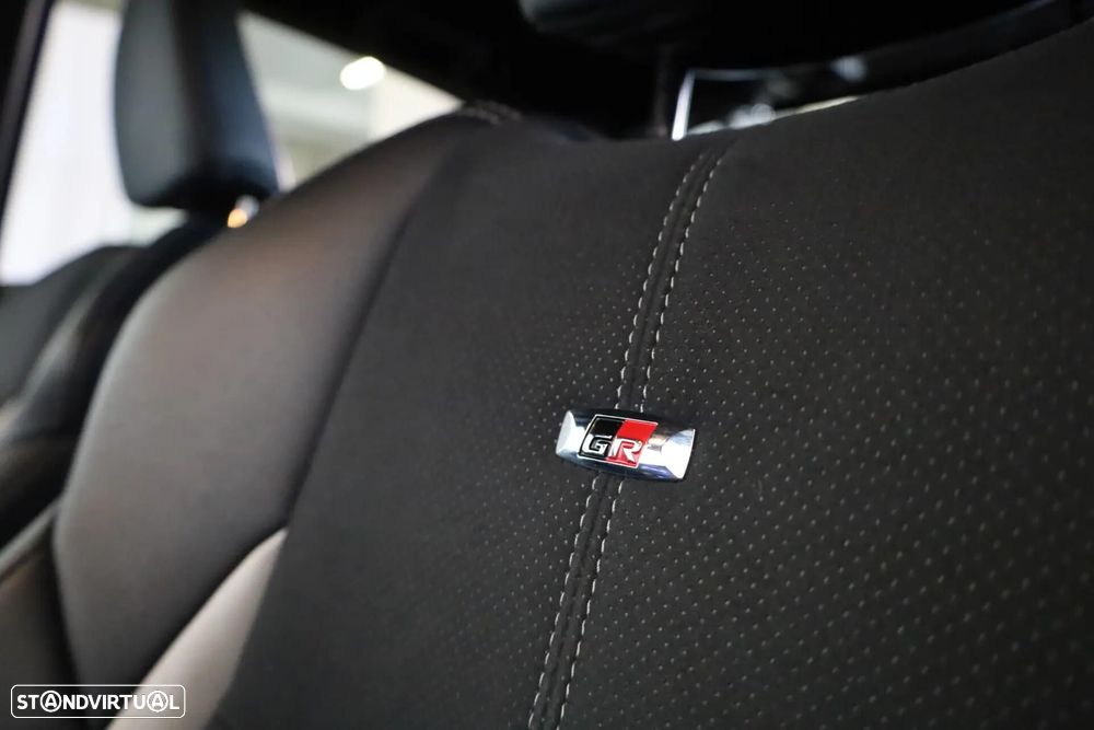 Toyota Yaris 1.5 HSD GR Sport - 7