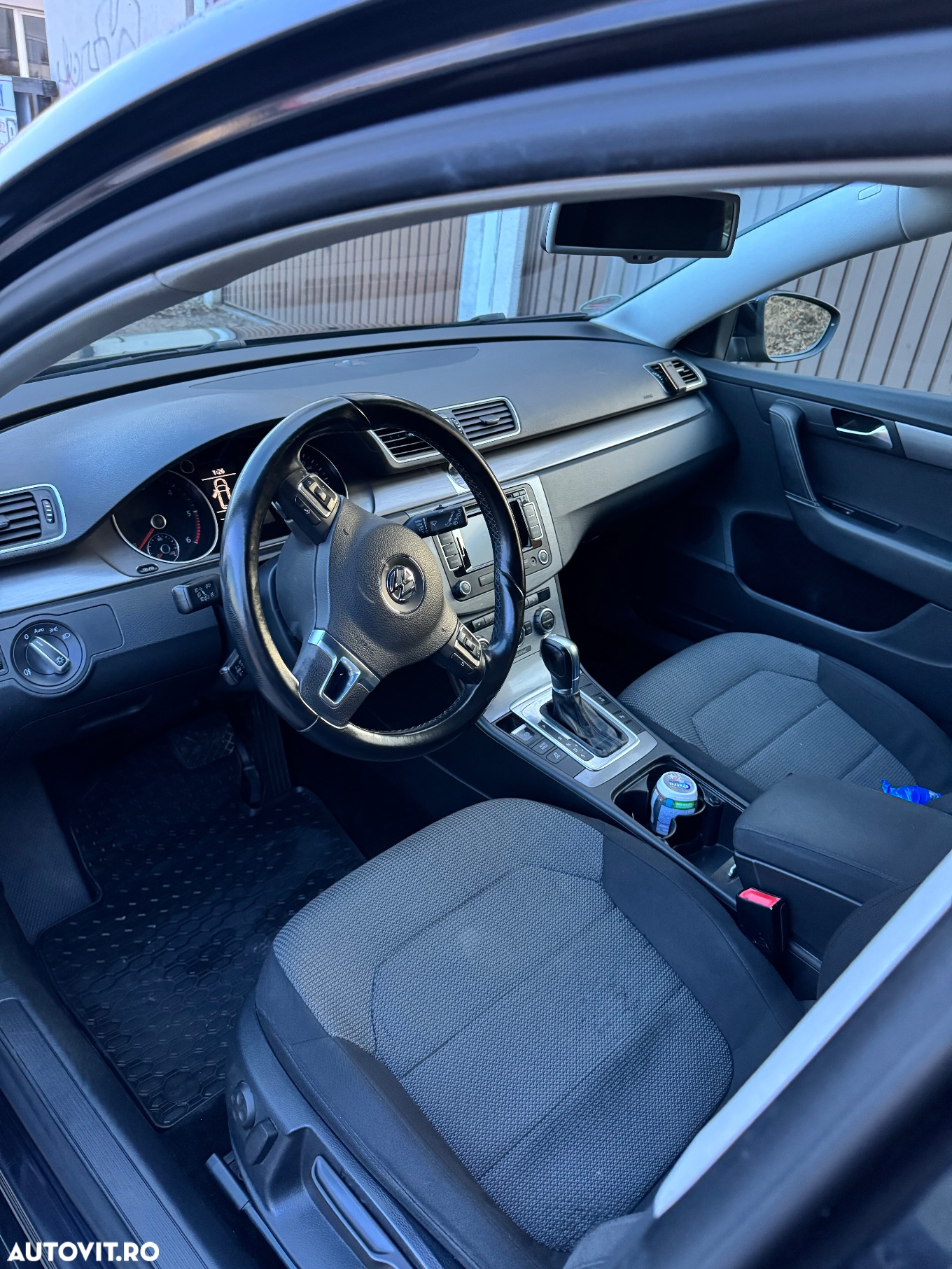 Volkswagen Passat Variant 2.0 Blue TDI DSG SCR Comfortline - 13