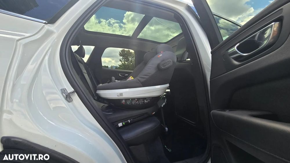 Volvo XC 60 D4 AWD Geartronic Momentum - 13