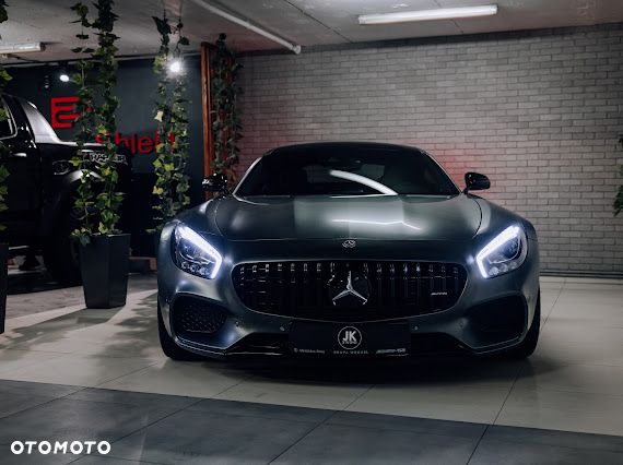 Mercedes-Benz AMG GT - 1