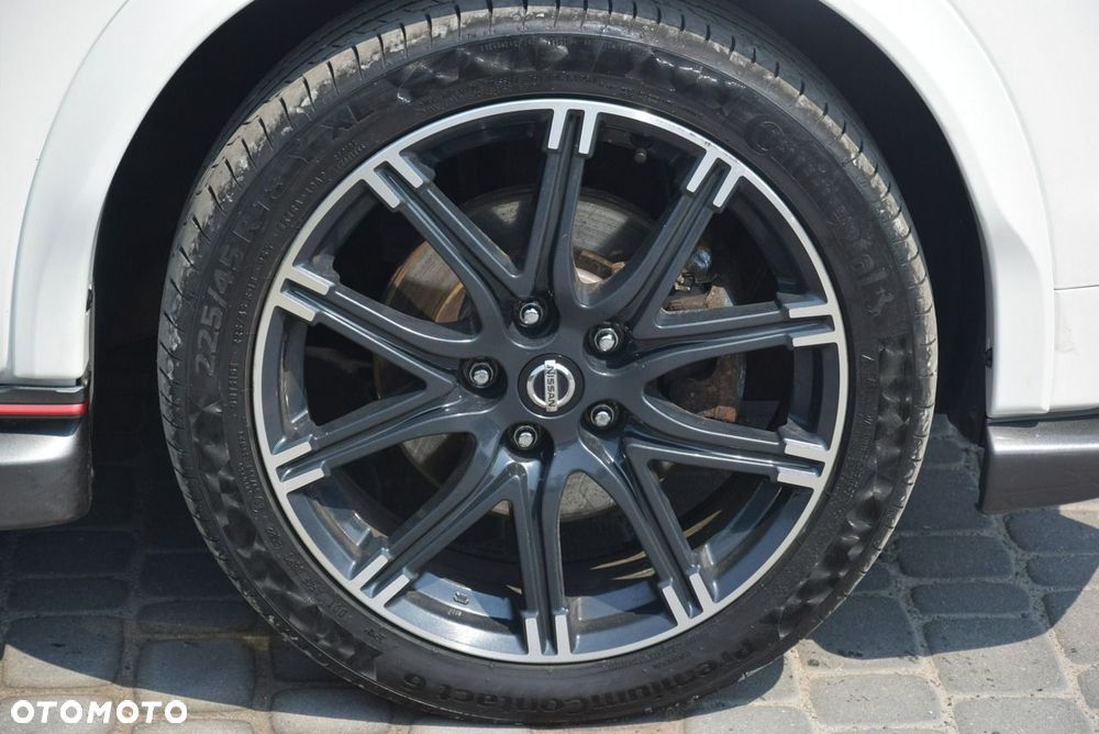 Nissan Juke 1.6 DIG-T ALL-MODE 4x4i CVT Nismo - 12