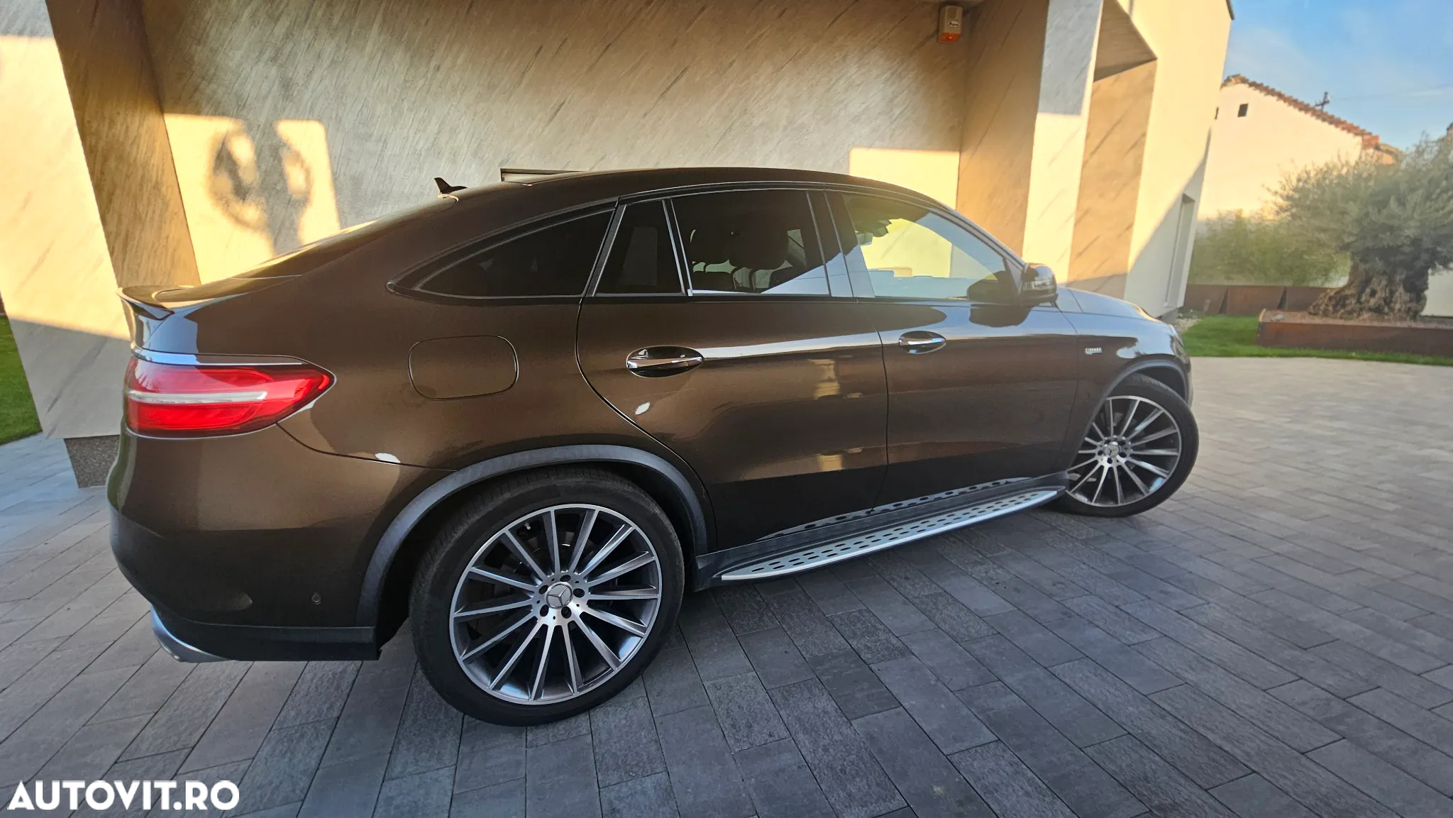 Mercedes-Benz GLE Coupe 43 AMG 4MATIC - 2