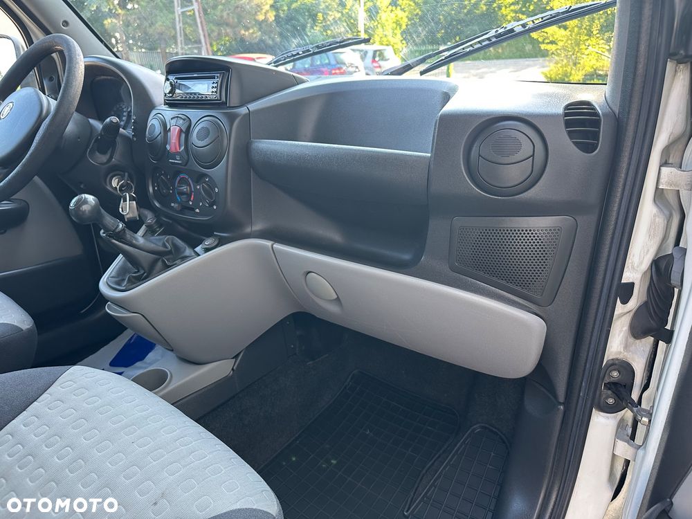 Fiat Doblo 1.9 JTD Family - 21
