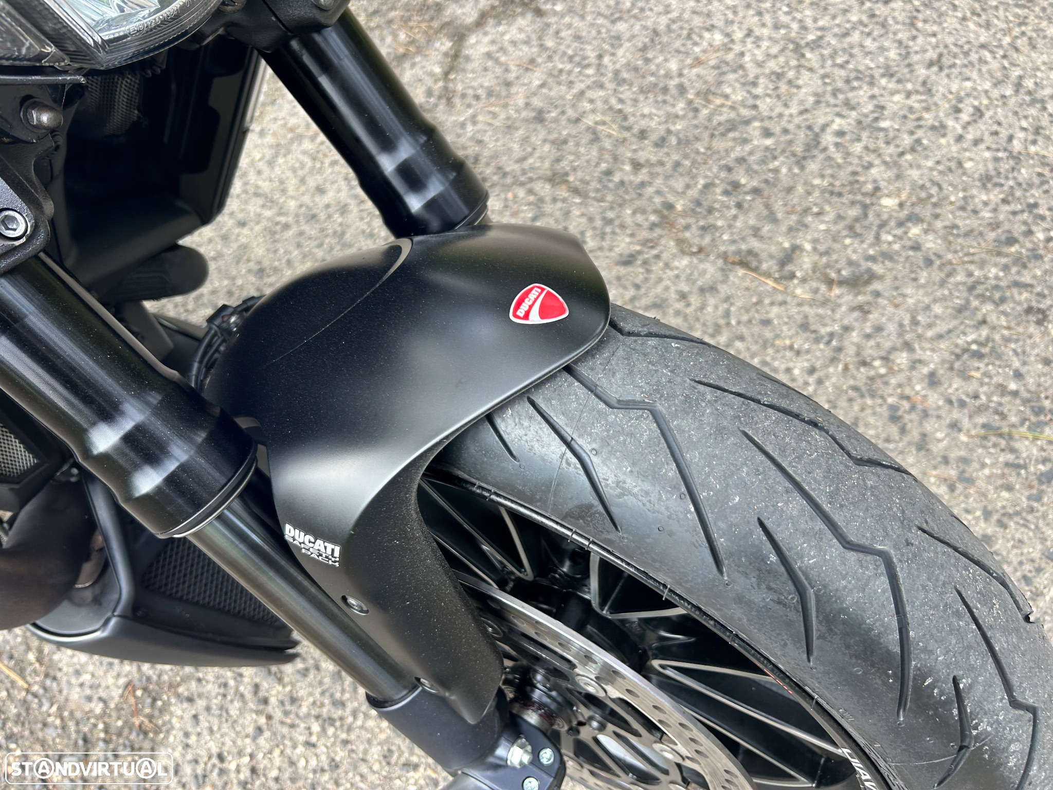 Ducati Diavel 1200 Dark - 32