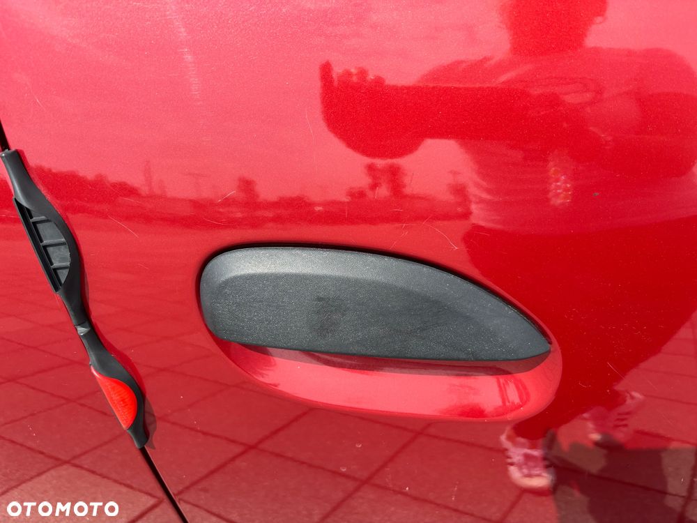 Dacia Sandero TCe 90 Celebration - 27