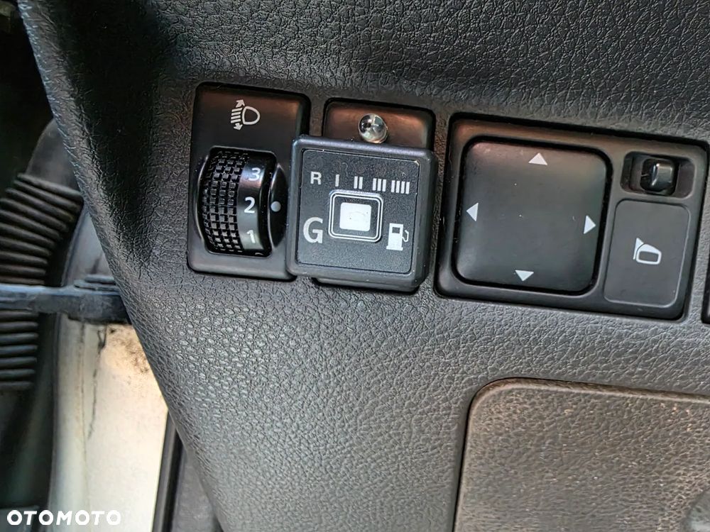 Nissan X-Trail 2.0 Sport + - 21