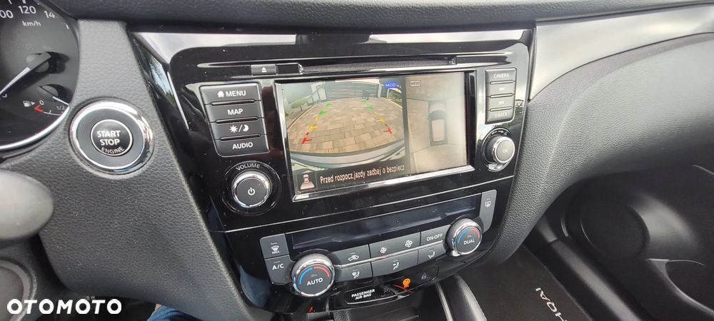Nissan Qashqai 1.3 DIG-T Tekna DCT - 12