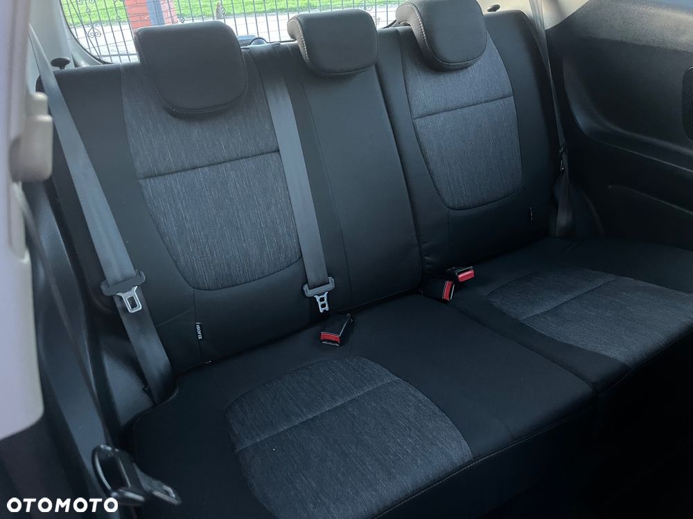 Kia Picanto 1.0 L - 32