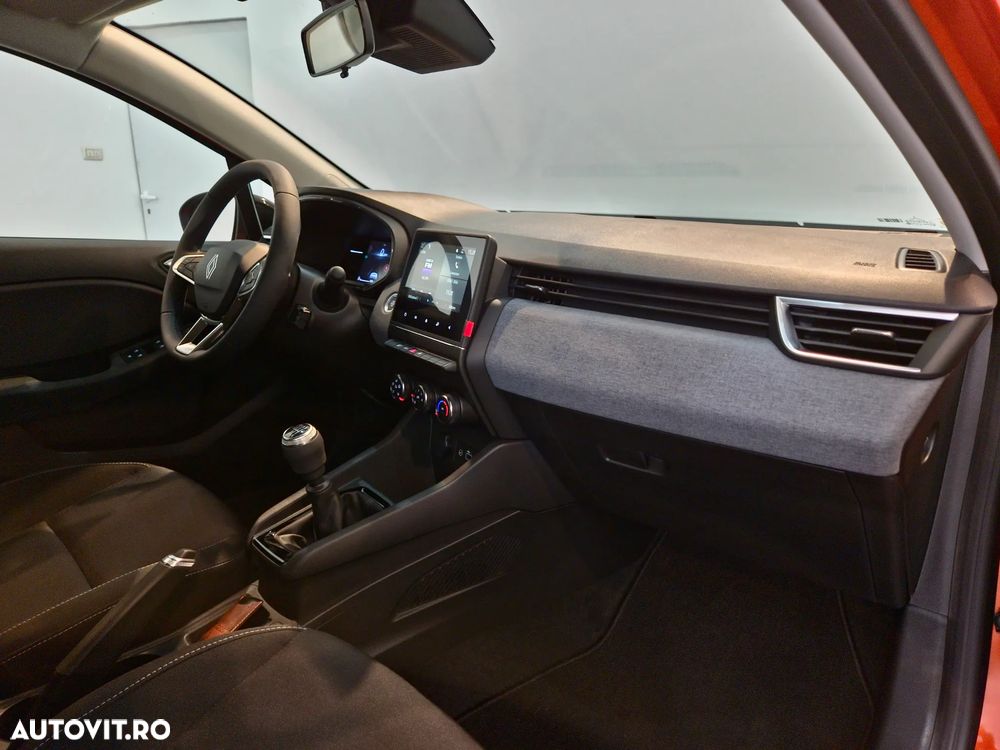 Renault Clio V TCe 90 Evolution - 13