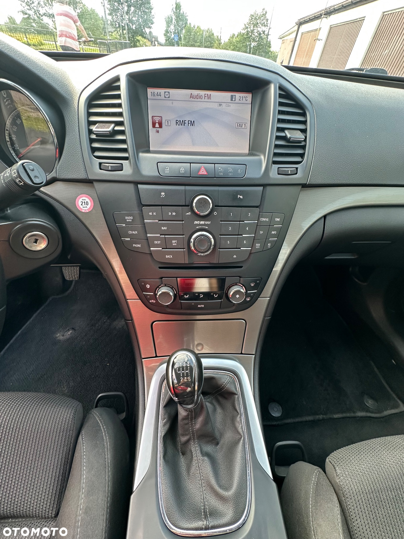 Opel Insignia 1.8 - 7