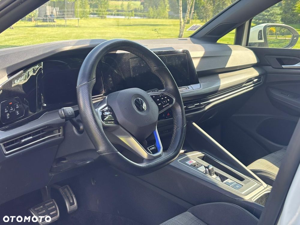 Volkswagen Golf - 14