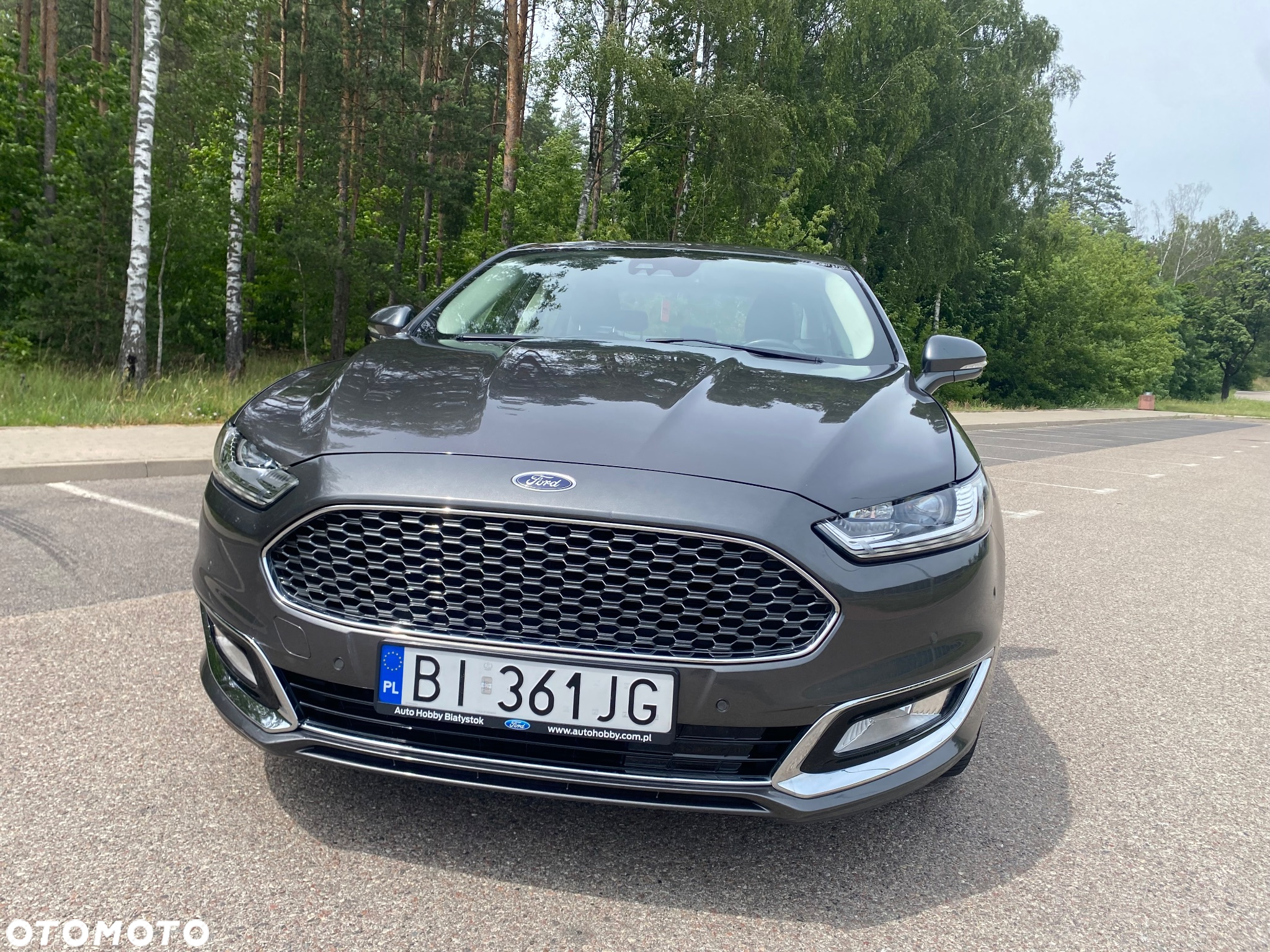 Ford Mondeo Vignale 2.0 Hybrid - 11