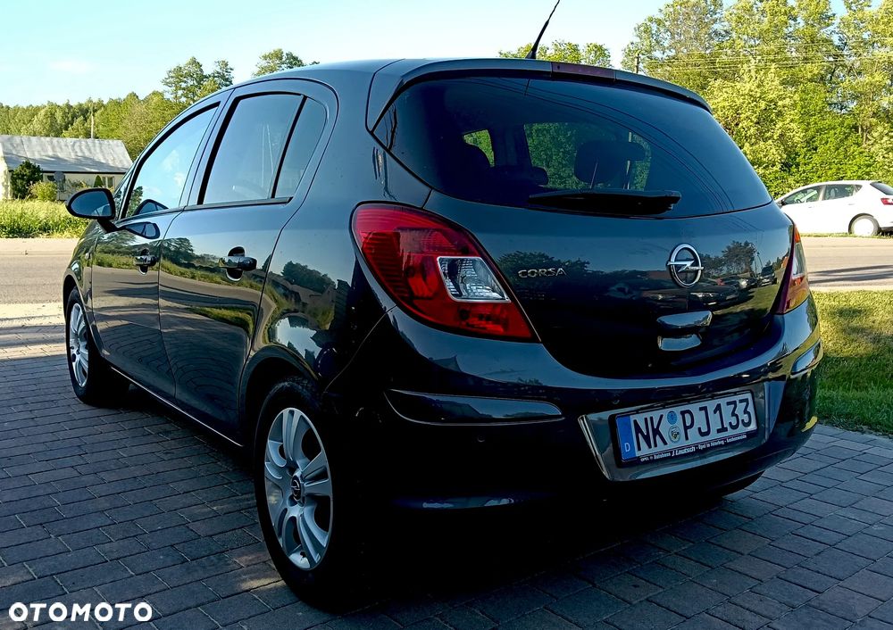 Opel Corsa 1.4 16V Innovation - 7
