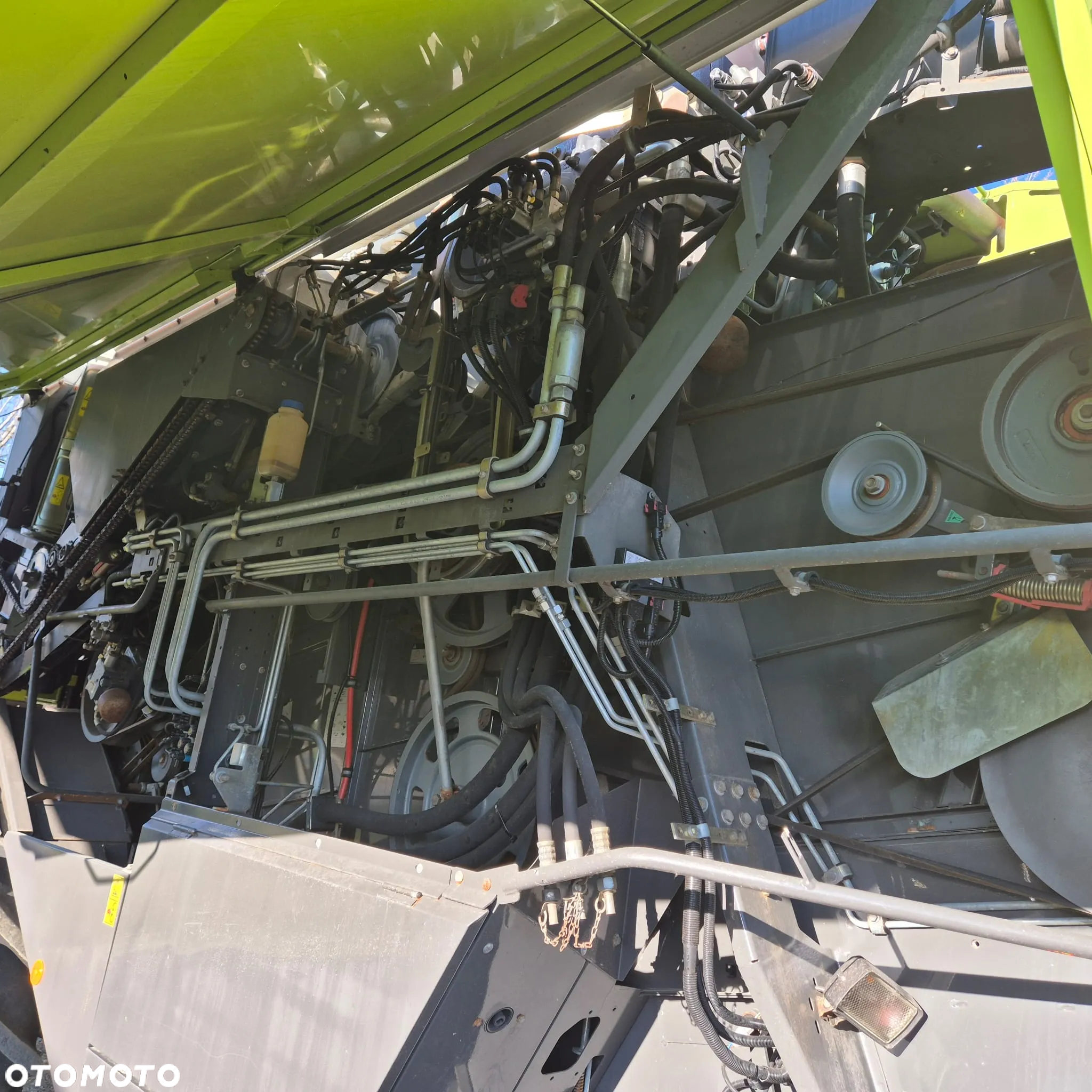 Claas Lexion 650 z hederem - 15