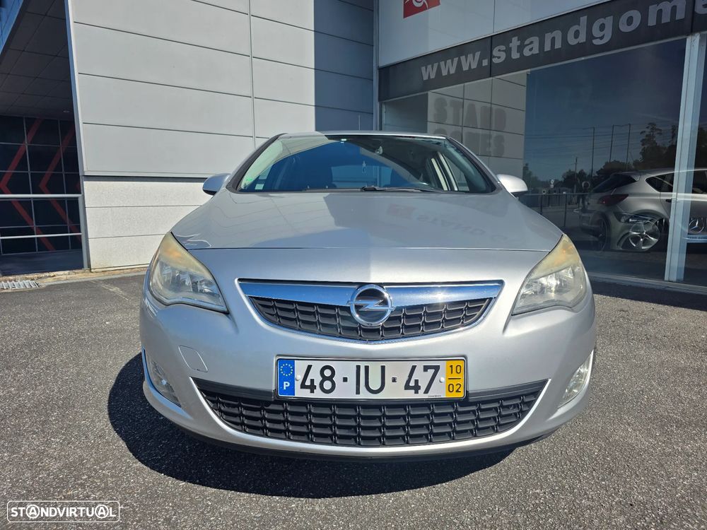 Opel Astra 1.4 Cosmo - 4