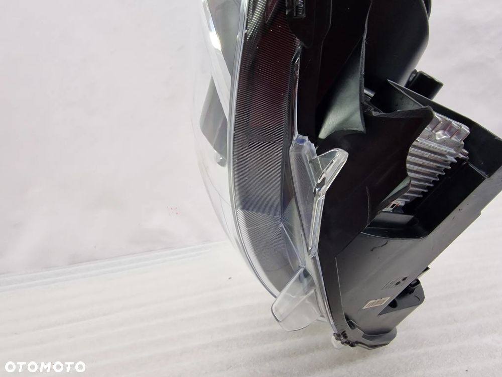 TOYOTA PROACE II 2 16- LEWA LAMPA PRZEDNIA PRZÓD XENON + LED , NR 9808589980 , NR AUKCJI LA727 - 16