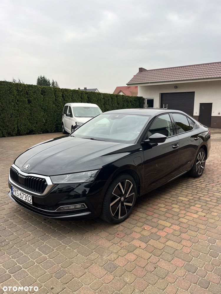 Skoda Octavia 1.4 TSI DSG Clever - 1