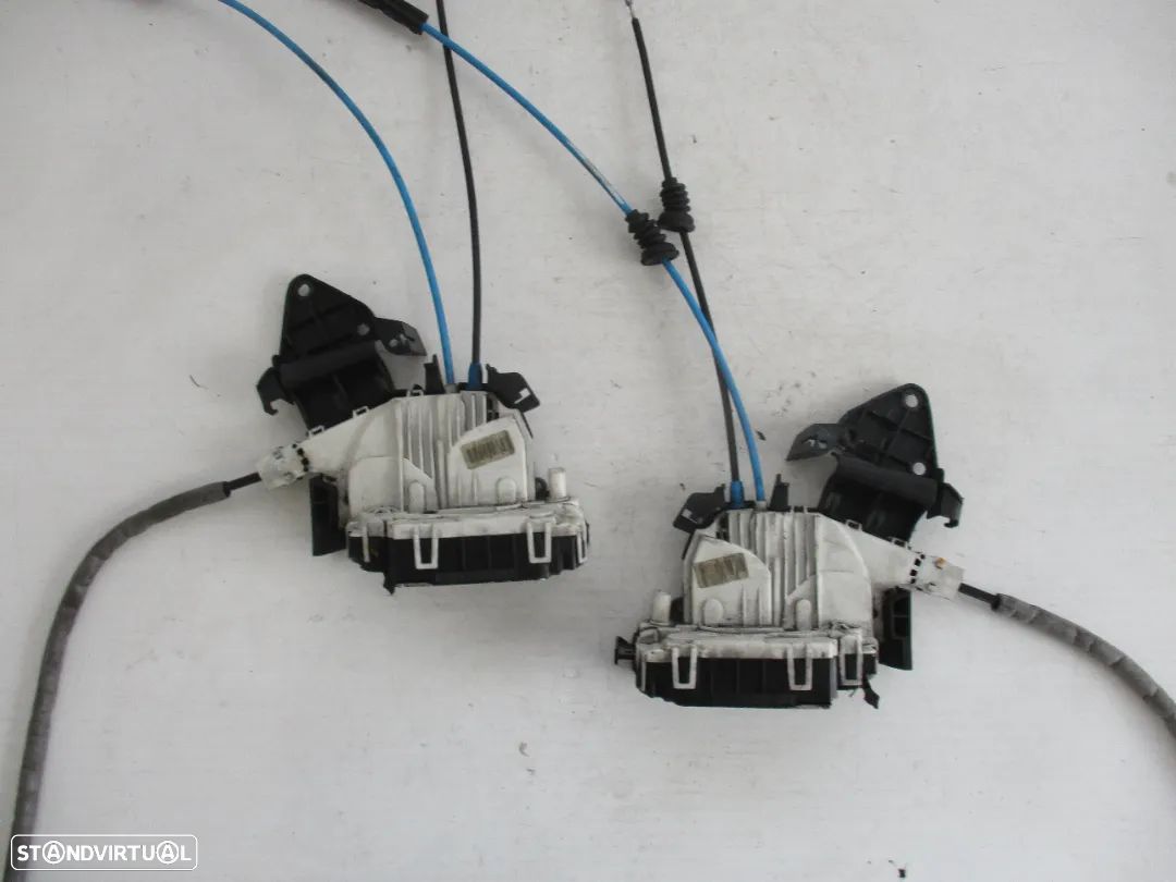 Fechadura Trinco porta Mercedes W204 Tras Esquerdo Direito - 1