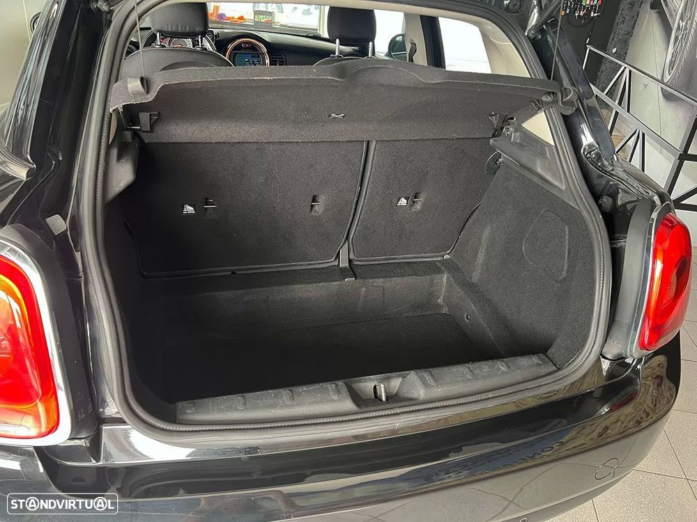 MINI 5 Portas One D - 21