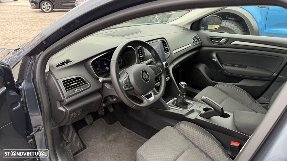 Renault Mégane Sport Tourer 1.5 Blue dCi Equilibre - 4