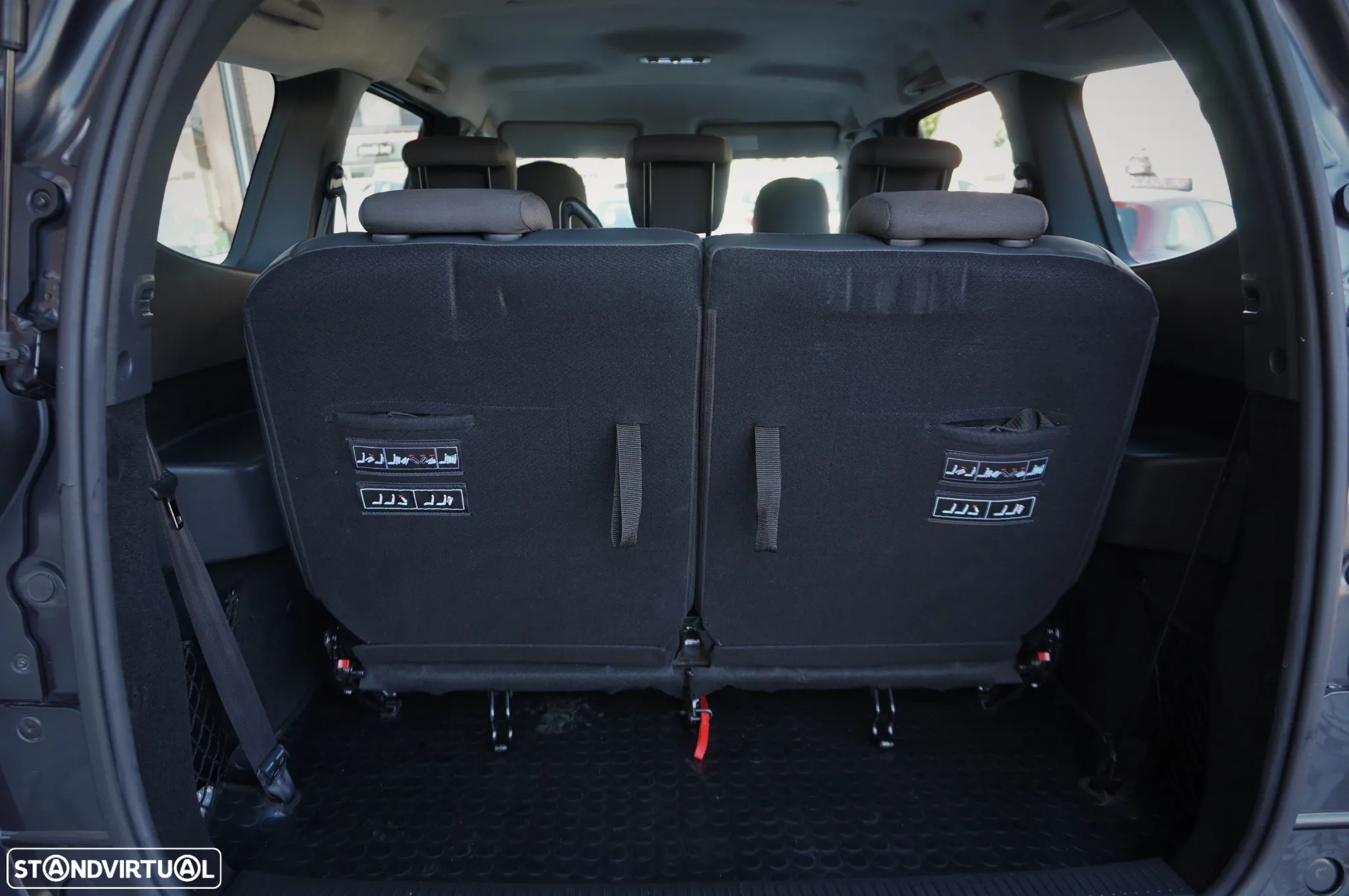 Dacia Lodgy 1.5 dCi Prestige 7L - 16
