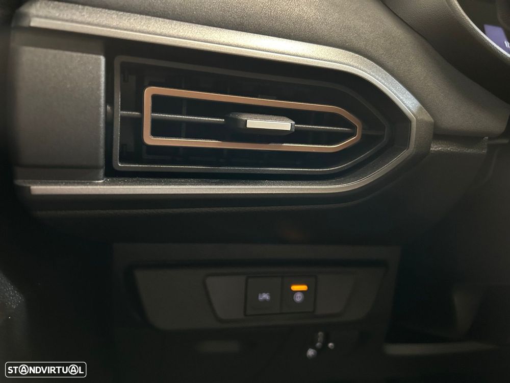 Dacia Sandero 1.0 ECO-G Stepway Extreme + Up&Go Bi-Fuel - 37