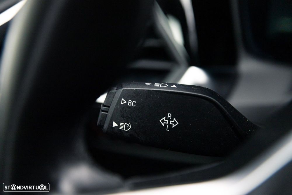 BMW 420 d Desportiva M Auto - 33