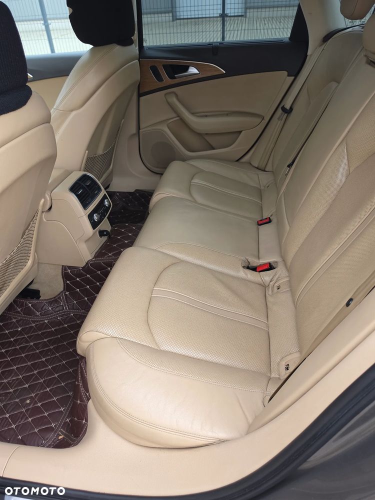 Audi A6 Avant 2.0 TDI - 17