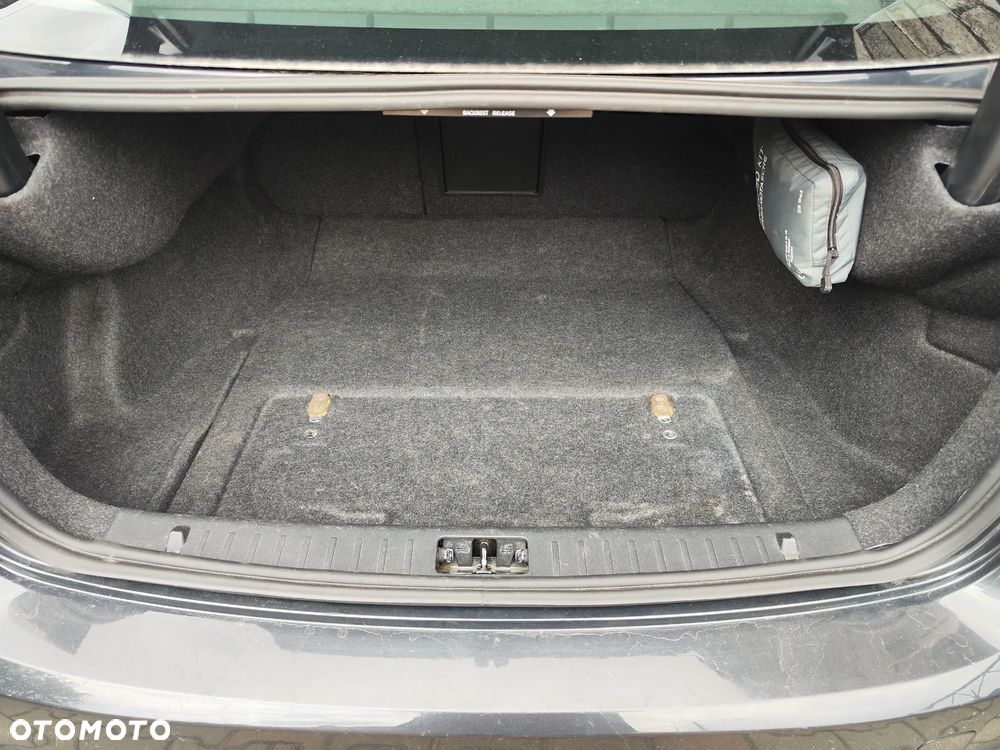 Volvo S60 D5 Summum - 7