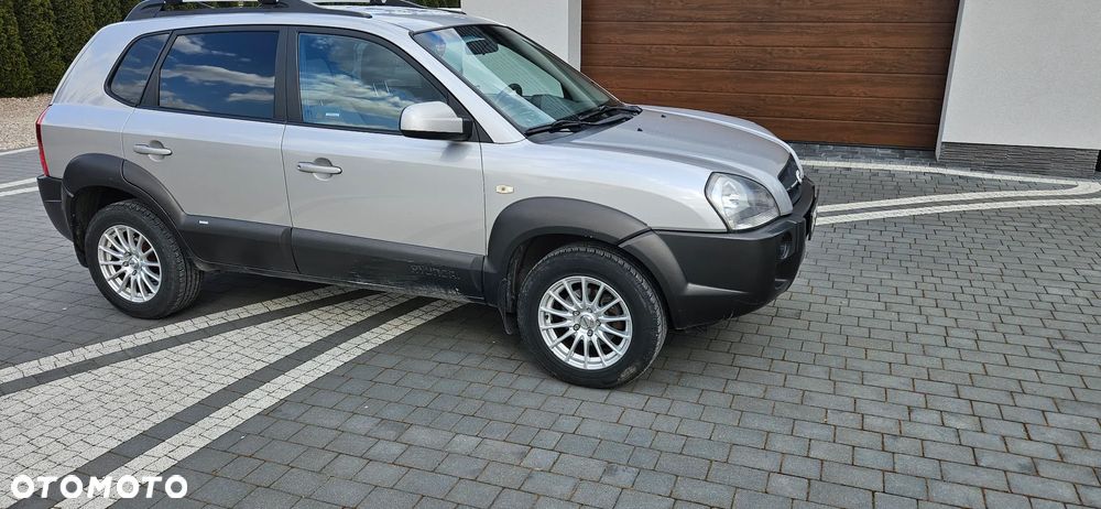 Hyundai Tucson 2.0 CRDi Active - 4