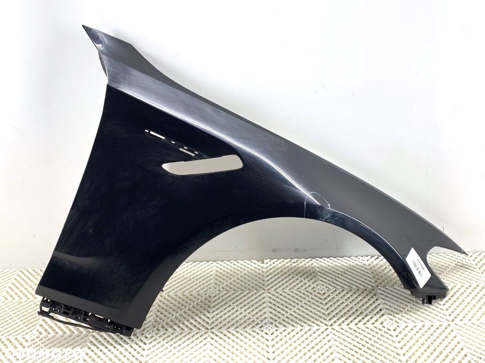 BŁOTNIK PRAWY PRZÓD  BMW 5 (G30, F90) 2016 - 2022 M5 Competition 460 kW [625 KM] benzyna 2018 - - 1