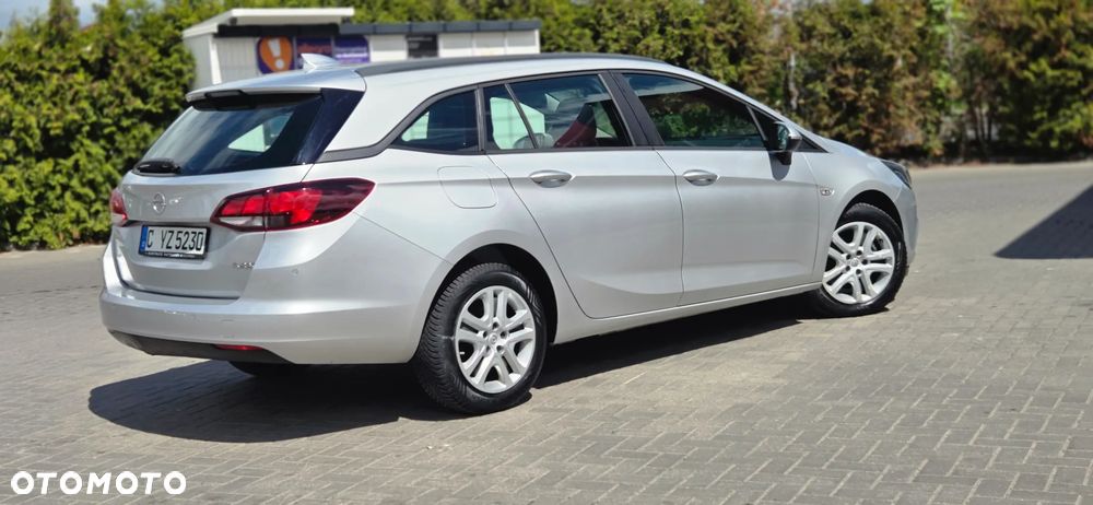 Opel Astra 1.4 Turbo Innovation - 16
