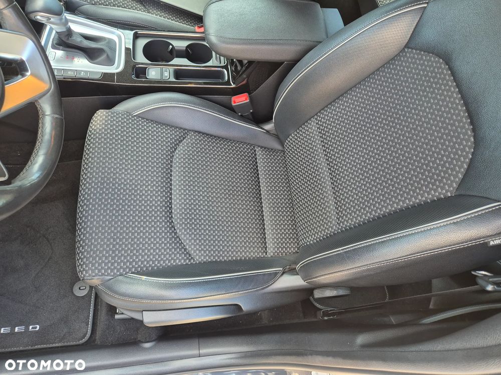 Kia XCeed 1.4 T-GDI OPF DCT7 PLATINUM EDITION - 12