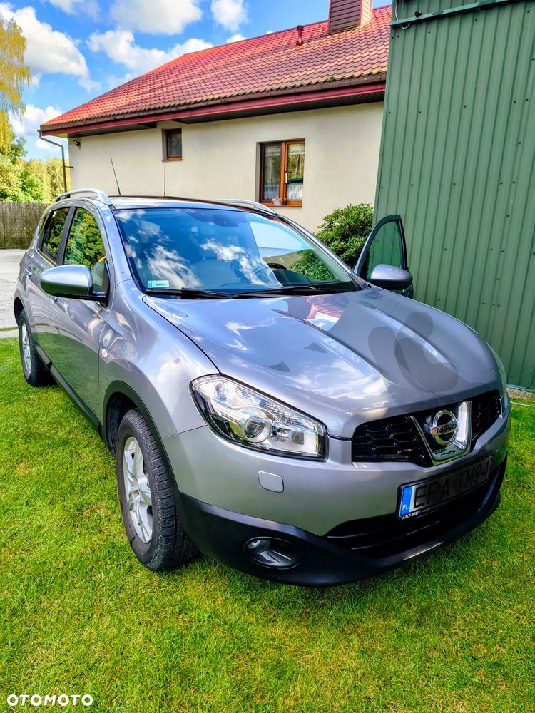 Nissan Qashqai - 1