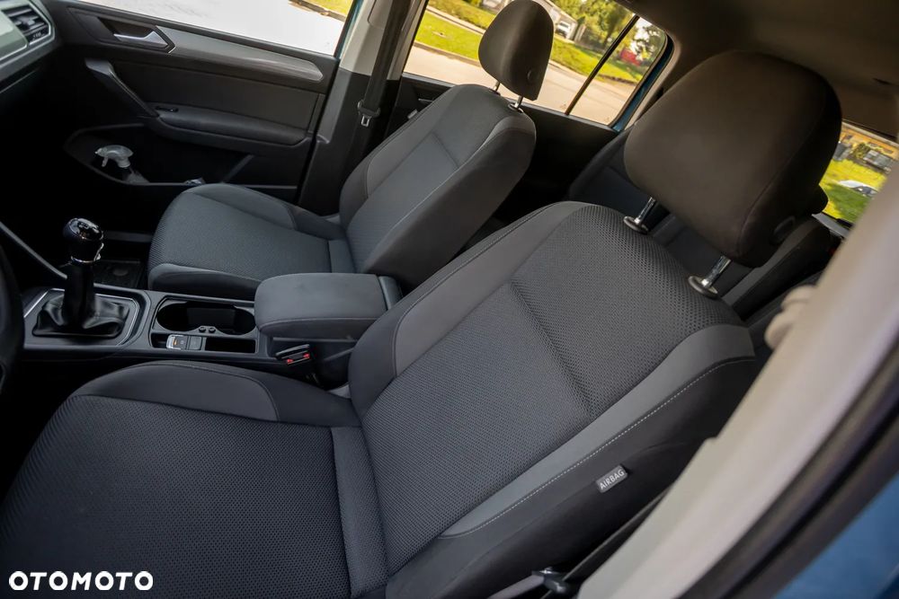 Volkswagen Touran 1.6 TDI BMT SCR Comfortline - 17