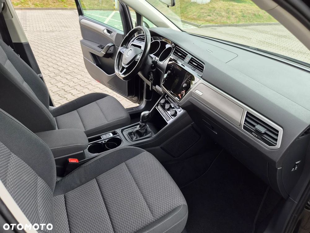 Volkswagen Touran 2.0 TDI BMT Highline DSG - 12