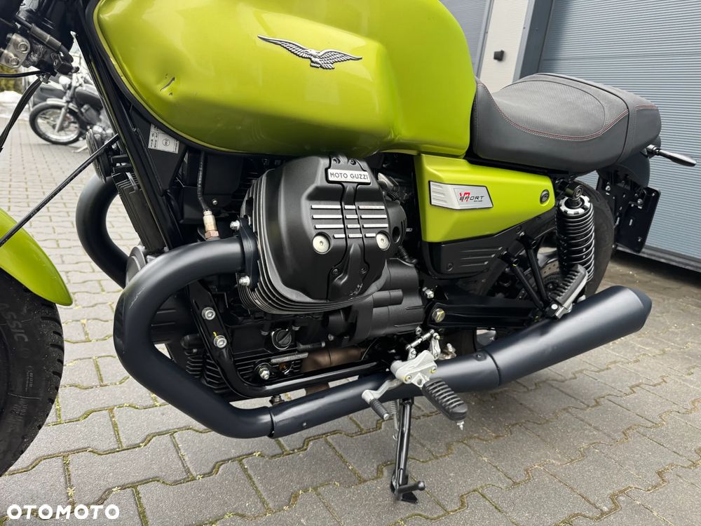 Moto Guzzi V7 - 22
