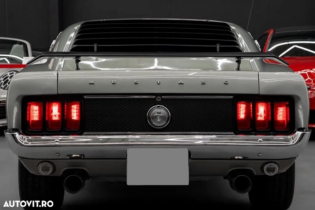 Ford Mustang - 3