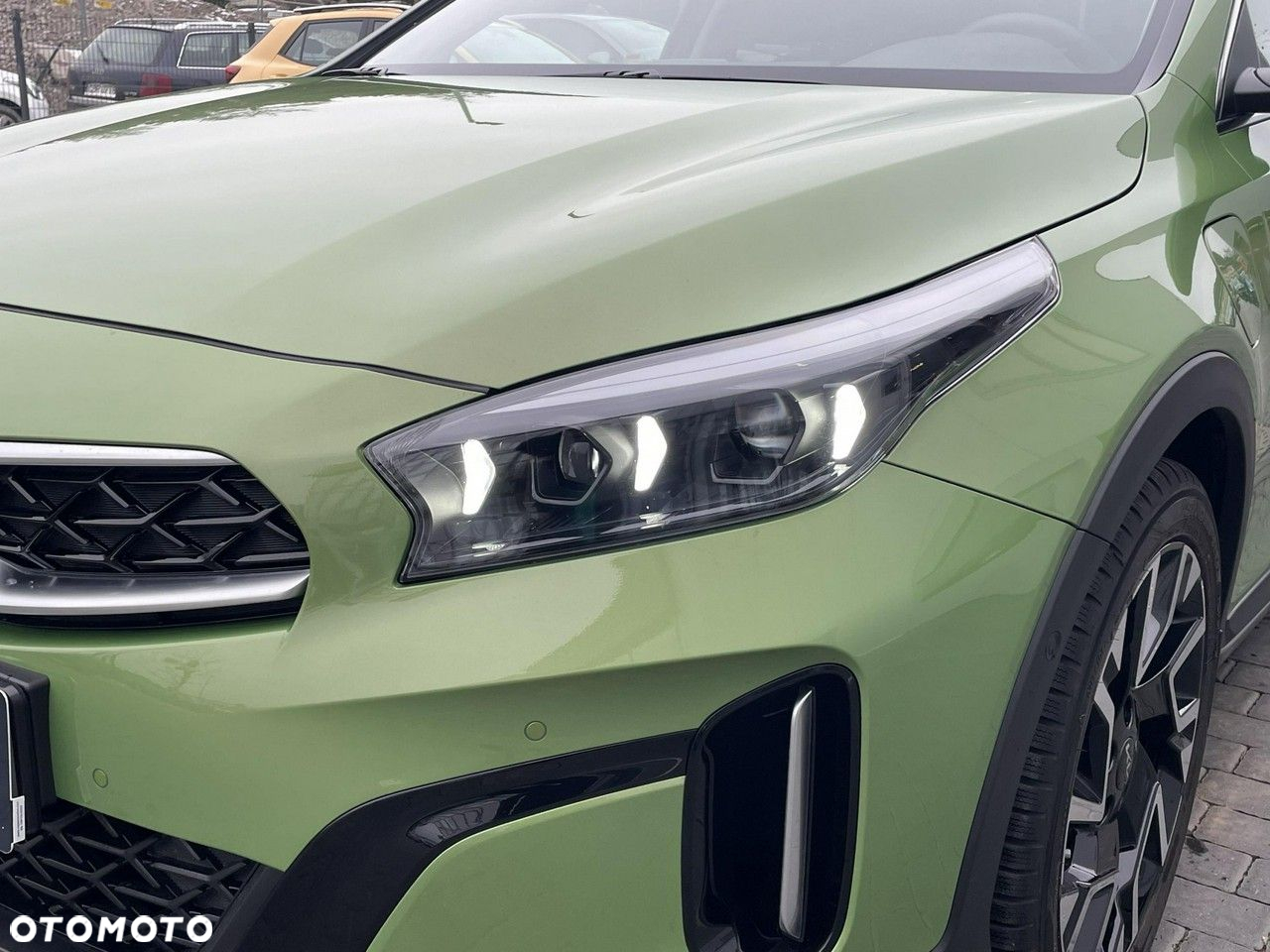 Kia XCeed - 34