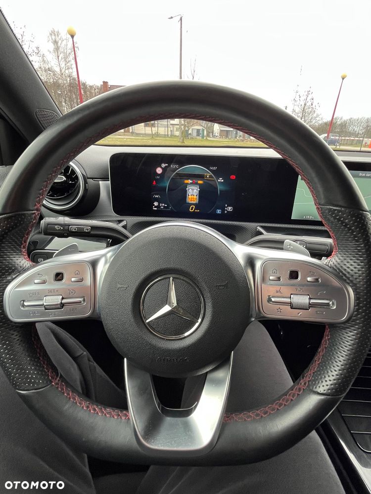 Mercedes-Benz Klasa A 180 d 7G-DCT AMG Line - 12