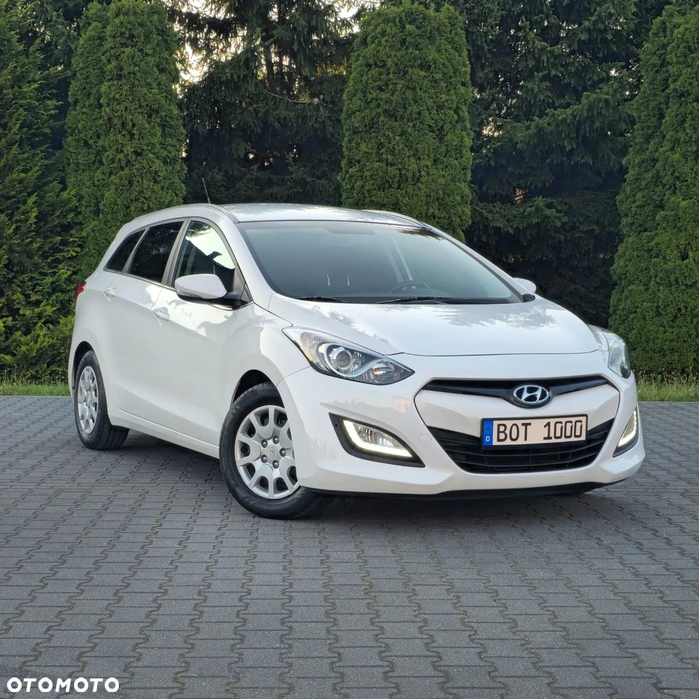Hyundai i30 blue Kombi 1.6 GDi Passion - 9